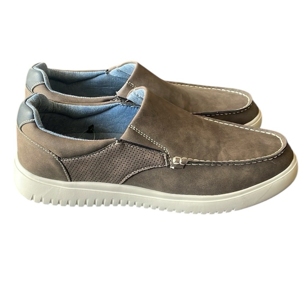 Izod - Men’s Slip-On Loafers